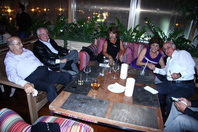 Les Folies de Caprice at Iris